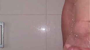 Homemade cumshot in the shower (the 3rd that day:-))
